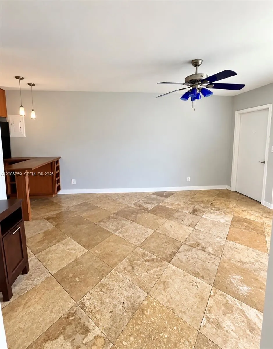 1000 SE 15th St #205 Fort Lauderdale, FL 33316