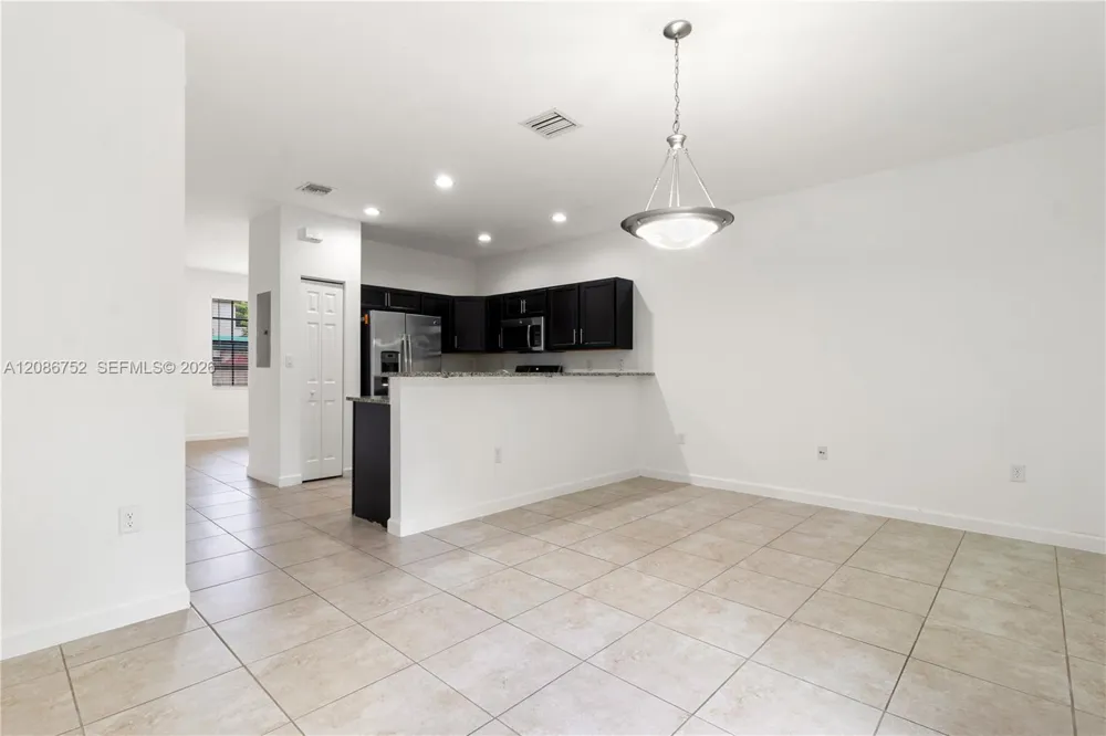3217 SE 4th St #3217 Homestead, FL 33033