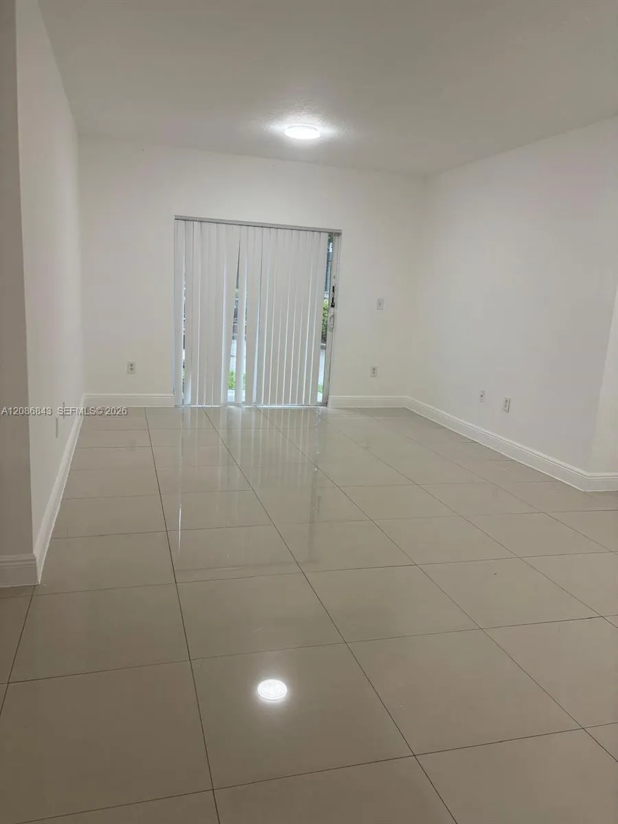 11060 SW 196th St #108 Cutler Bay, FL 33157