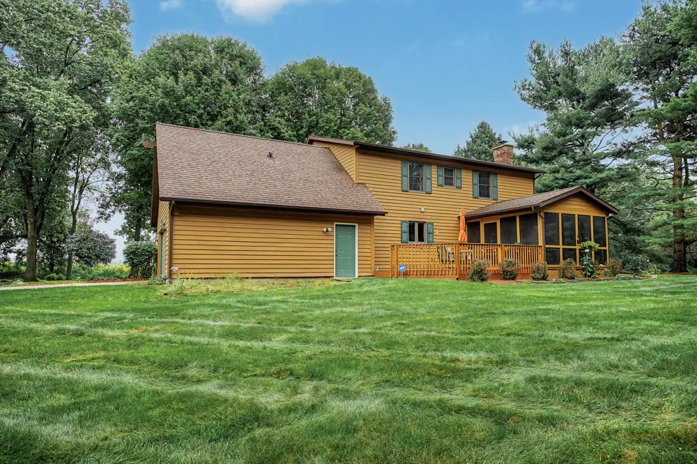 15741 18 Mile Road Marshall, MI 49068