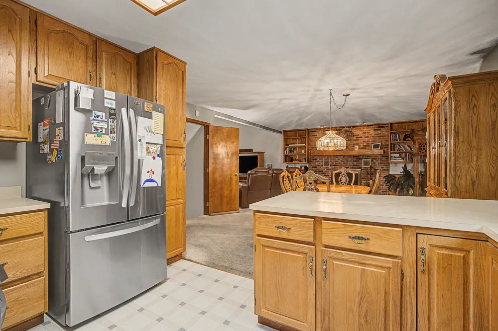 15741 18 Mile Road Marshall, MI 49068