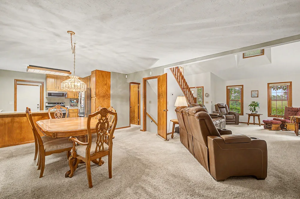 15741 18 Mile Road Marshall, MI 49068