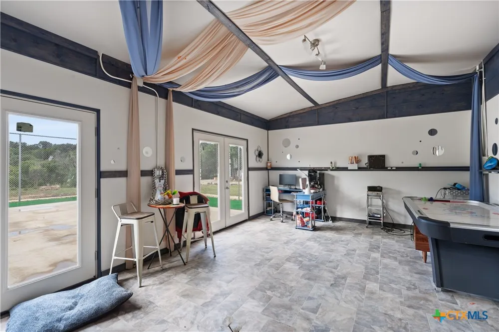 8285 Fm 2843 Salado, TX 76571