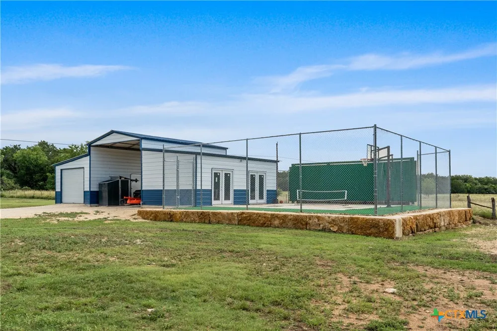 8285 Fm 2843 Salado, TX 76571