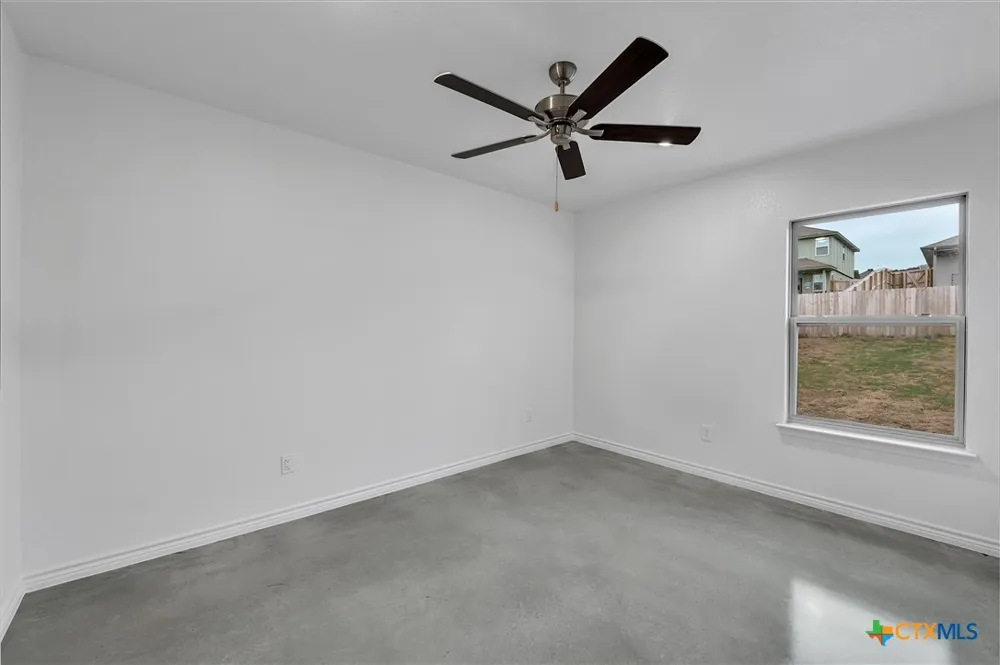 627 Pacific Crest Trail Copperas Cove, TX 76522