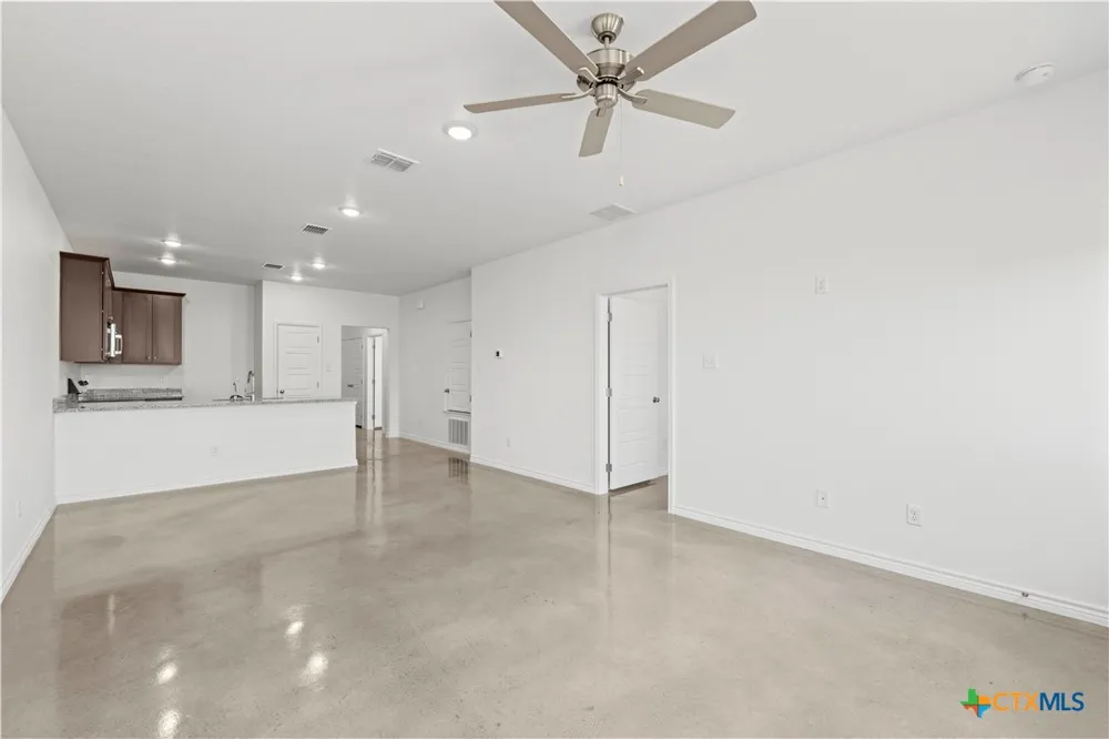 631 Pacific Crest Trail Copperas Cove, TX 76522