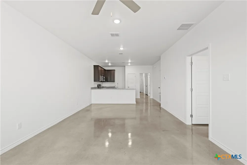 631 Pacific Crest Trail Copperas Cove, TX 76522