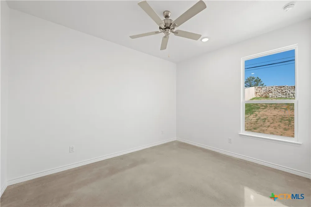 631 Pacific Crest Trail Copperas Cove, TX 76522