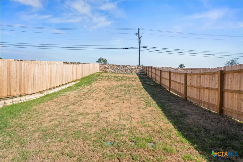 631 Pacific Crest Trail Copperas Cove, TX 76522