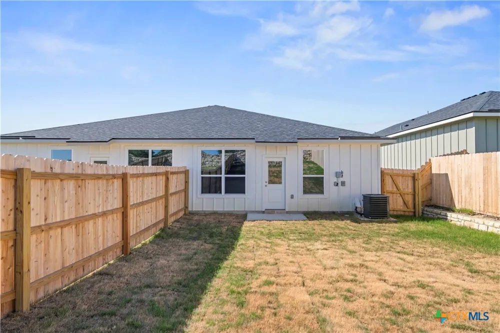 631 Pacific Crest Trail Copperas Cove, TX 76522