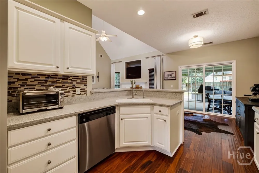 65 Conservation Drive Savannah, GA 31419