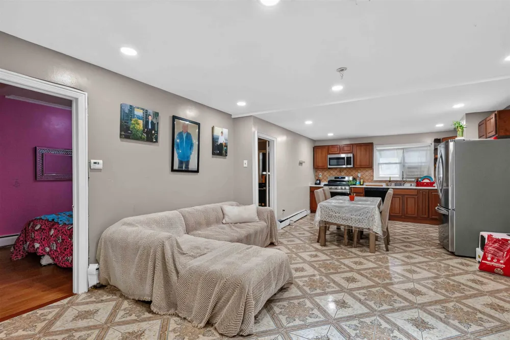 358 BROADWAY Bayonne, NJ 07002