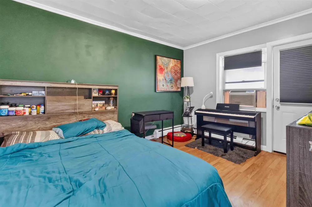 358 BROADWAY Bayonne, NJ 07002