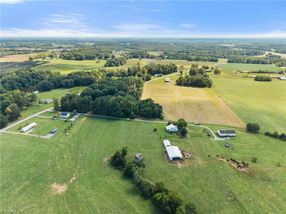 1151 Mountain View Church Road Hamptonville, NC 27020