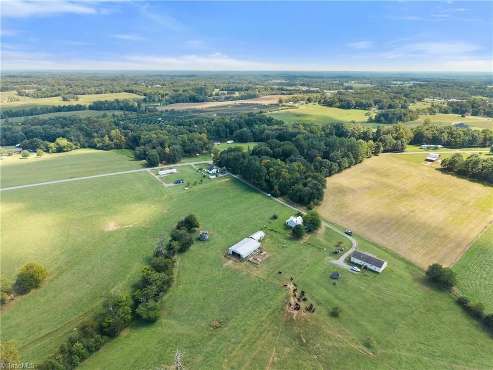 1151 Mountain View Church Road Hamptonville, NC 27020