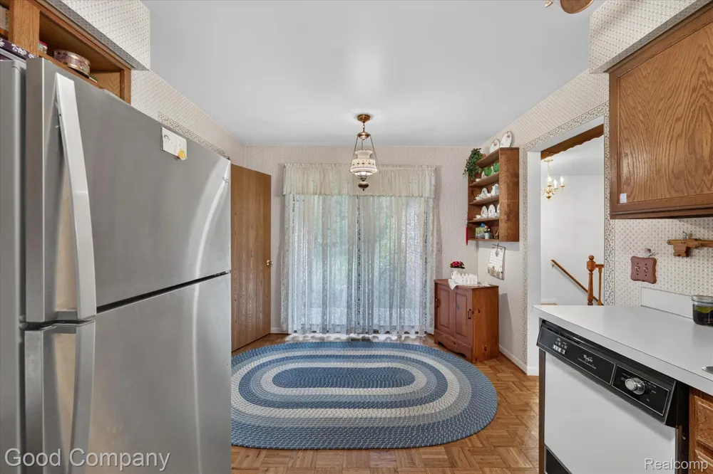 1902 Jenny Lane Rochester Hills City, MI 48309