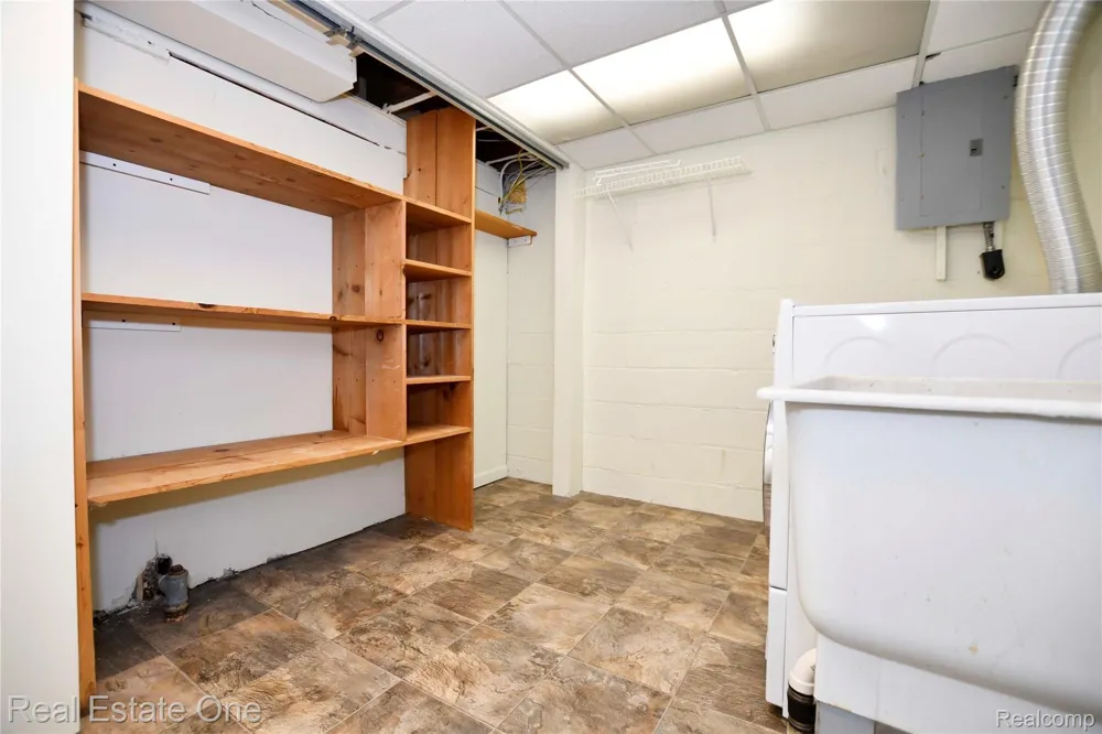 610 Marlin Avenue Royal Oak City, MI 48067