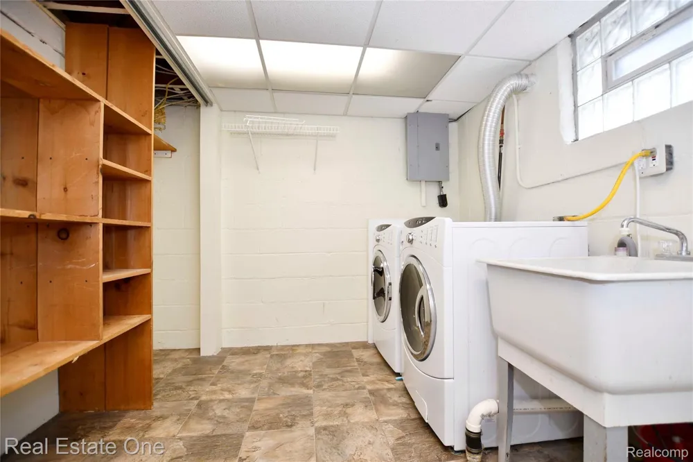 610 Marlin Avenue Royal Oak City, MI 48067