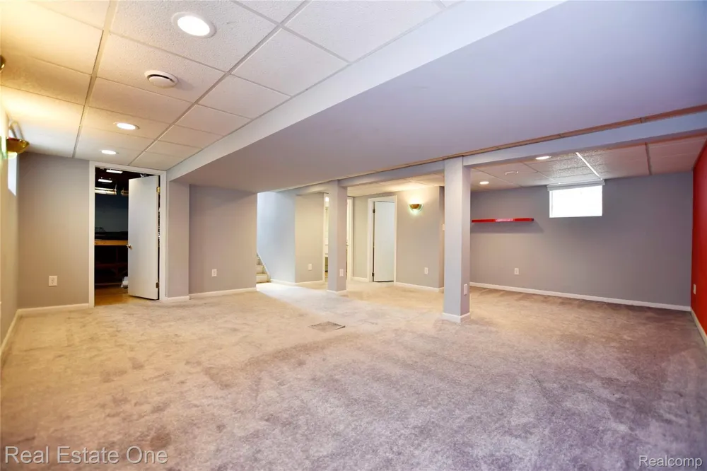 610 Marlin Avenue Royal Oak City, MI 48067