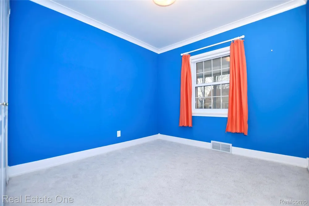 610 Marlin Avenue Royal Oak City, MI 48067