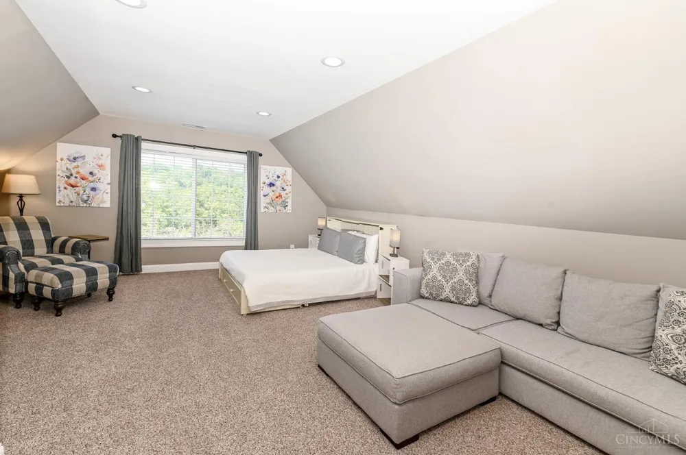 467 Flinn Avenue Cincinnati, OH 45226