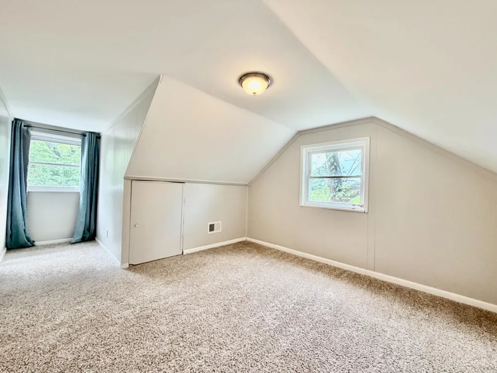 3909 Cedarwood Place Silverton, OH 45213