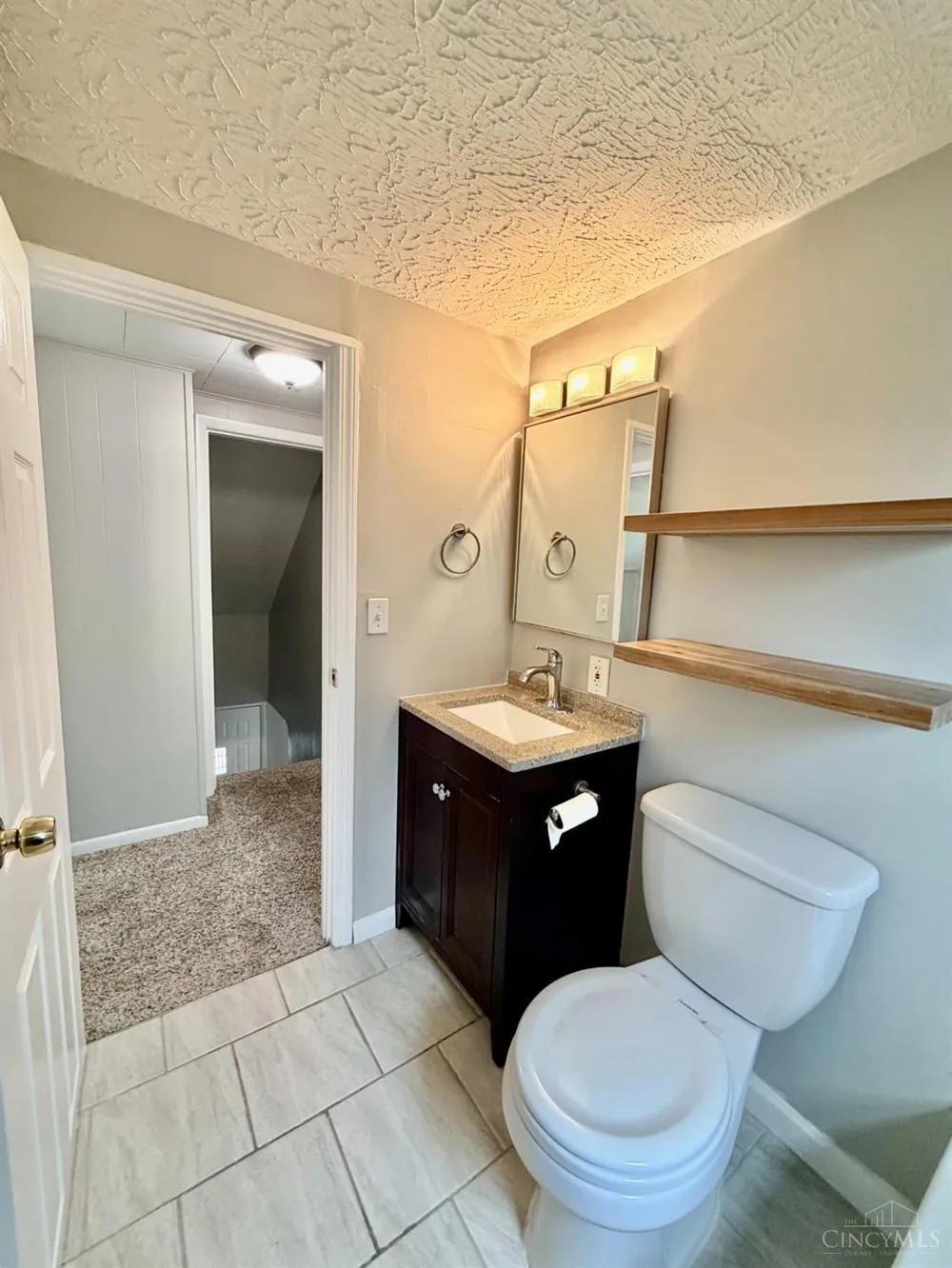 3909 Cedarwood Place Silverton, OH 45213