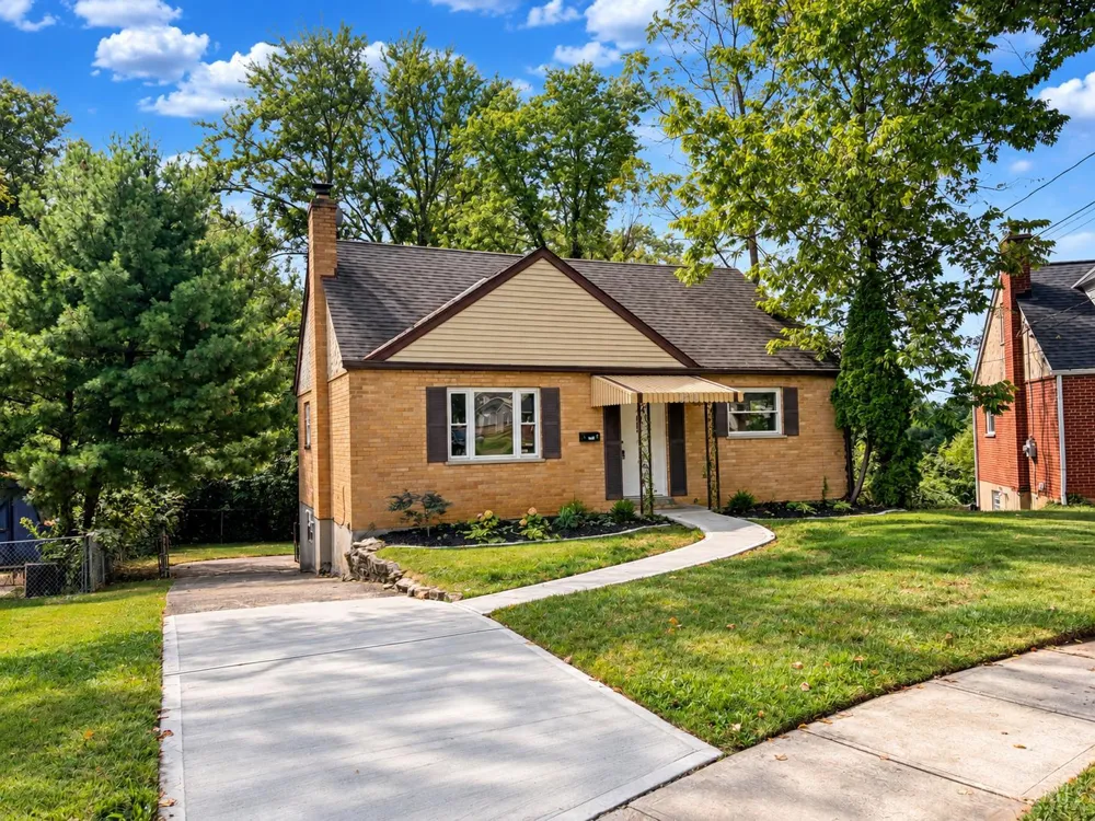 3909 Cedarwood Place Silverton, OH 45213