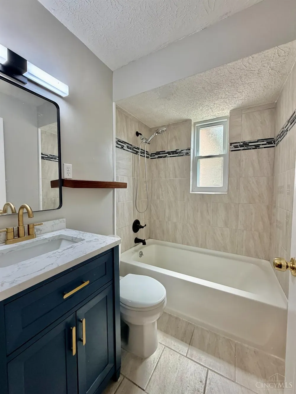 3909 Cedarwood Place Silverton, OH 45213