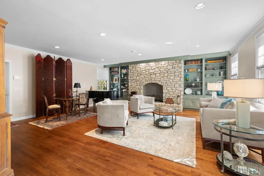 3914 Middleton Court Cincinnati, OH 45220