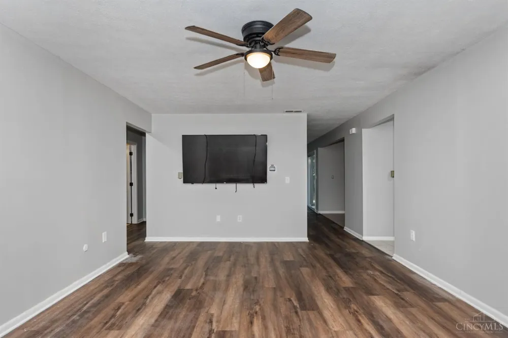 106 Red Bud Lane Pike, OH 45154