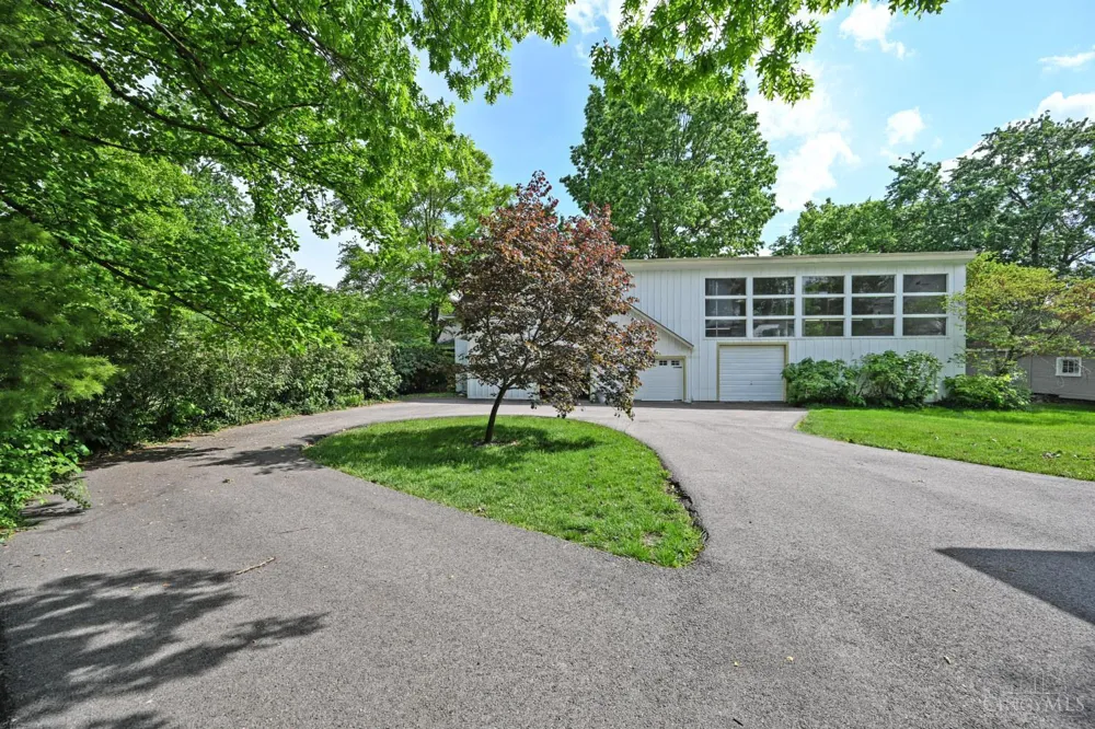 35 Walnut Avenue Wyoming, OH 45215