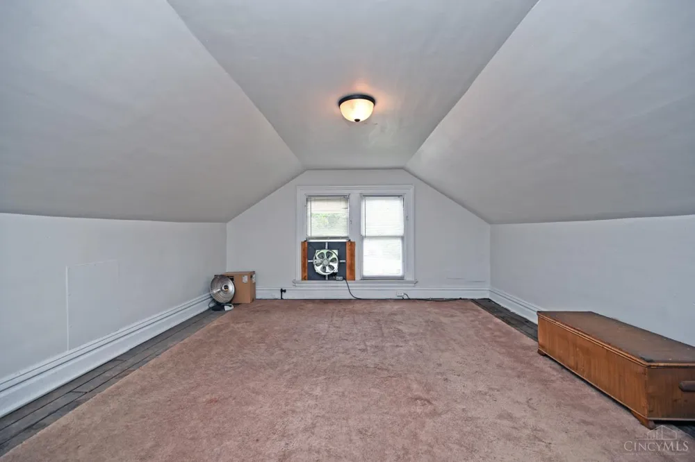 35 Walnut Avenue Wyoming, OH 45215