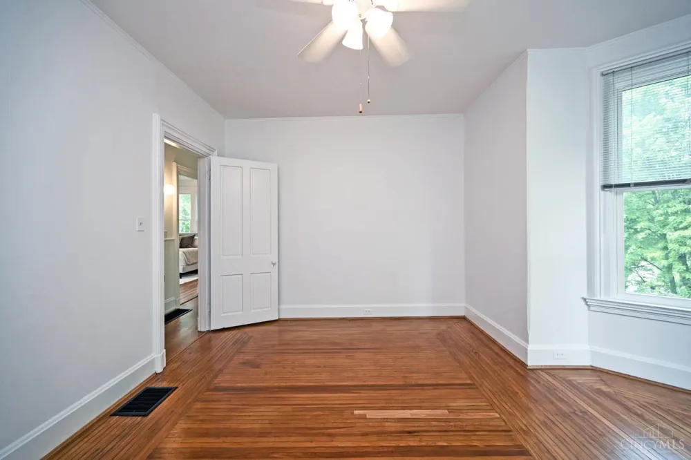 35 Walnut Avenue Wyoming, OH 45215