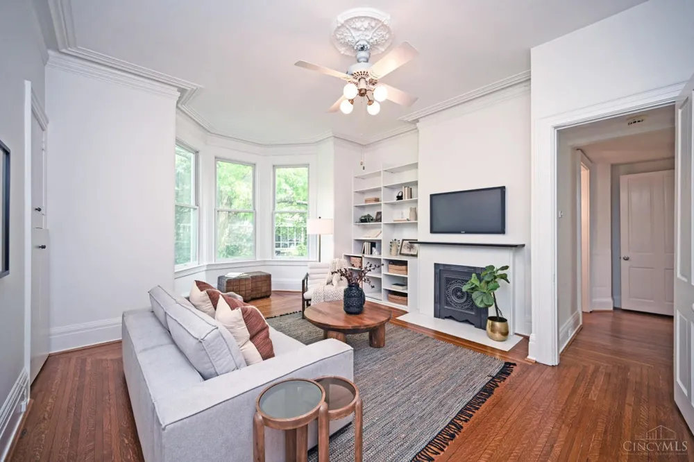 35 Walnut Avenue Wyoming, OH 45215