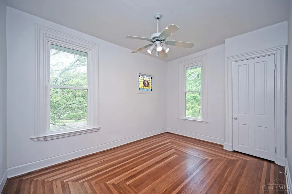 35 Walnut Avenue Wyoming, OH 45215