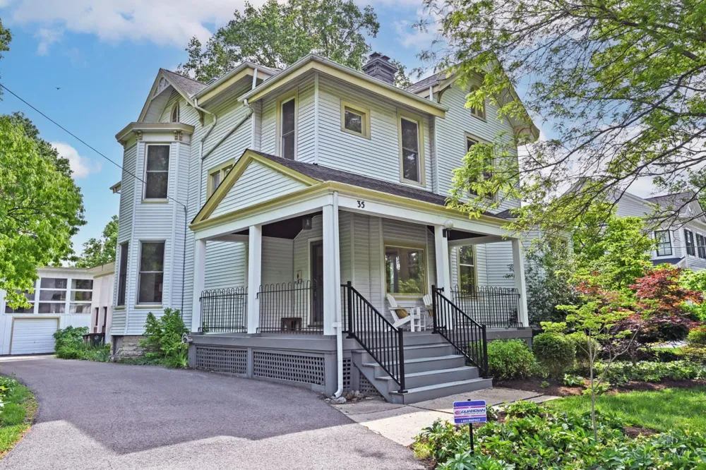 35 Walnut Avenue Wyoming, OH 45215