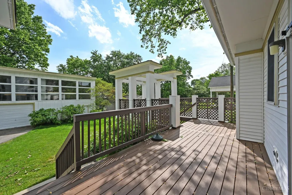 35 Walnut Avenue Wyoming, OH 45215