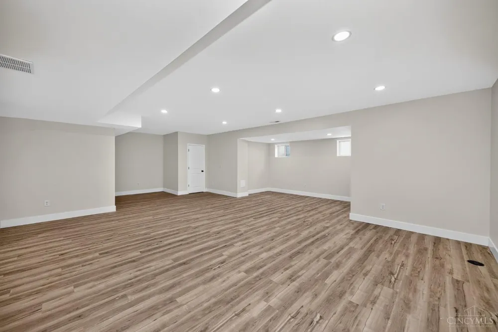 8391 Dimmick Road West Chester, OH 45241