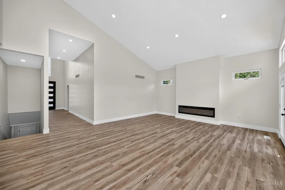 8391 Dimmick Road West Chester, OH 45241
