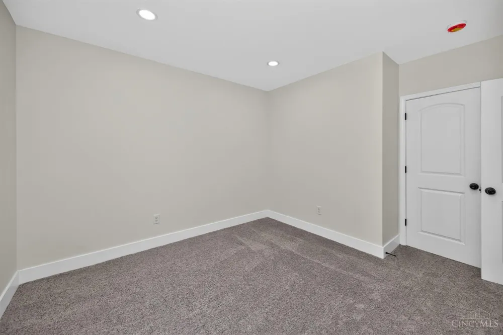 8391 Dimmick Road West Chester, OH 45241