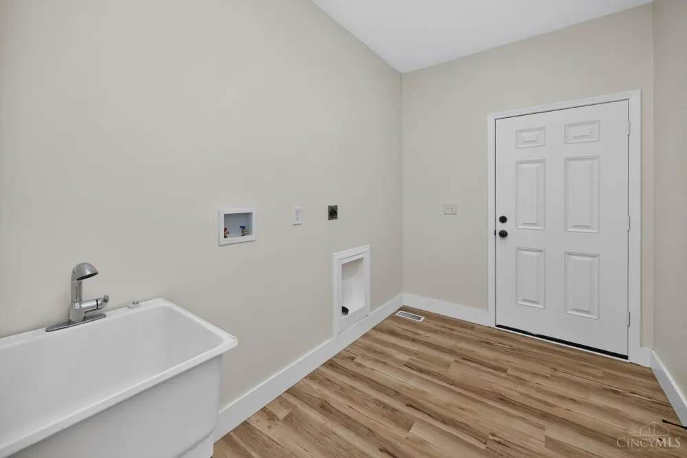 8391 Dimmick Road West Chester, OH 45241