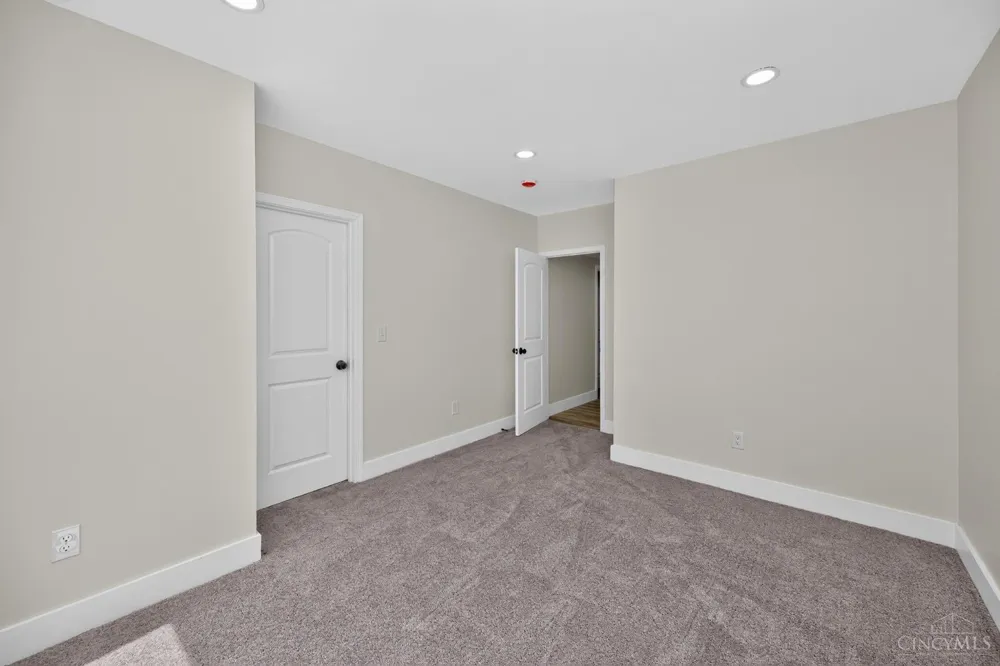 8391 Dimmick Road West Chester, OH 45241