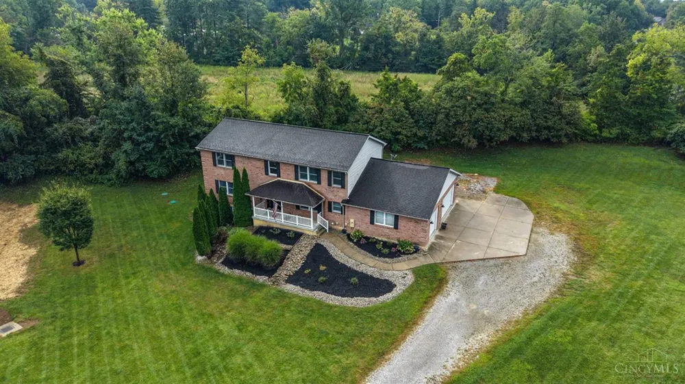 6233 Fay Court Miami, OH 45140