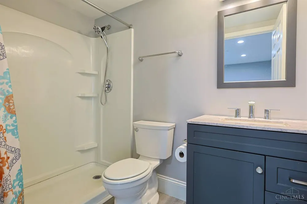 6233 Fay Court Miami, OH 45140