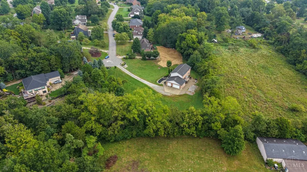 6233 Fay Court Miami, OH 45140
