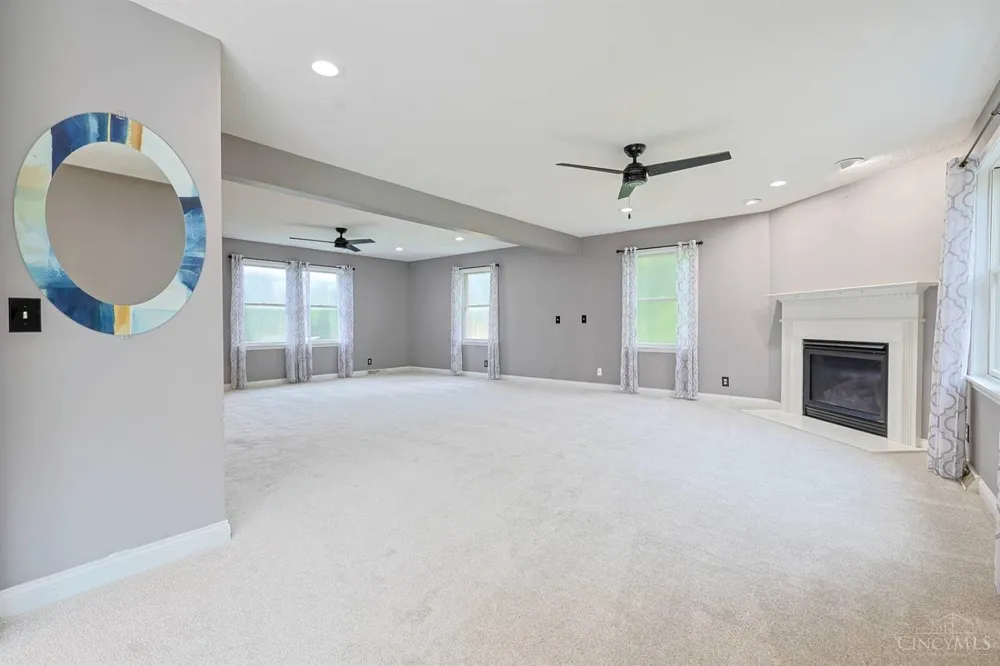 6233 Fay Court Miami, OH 45140