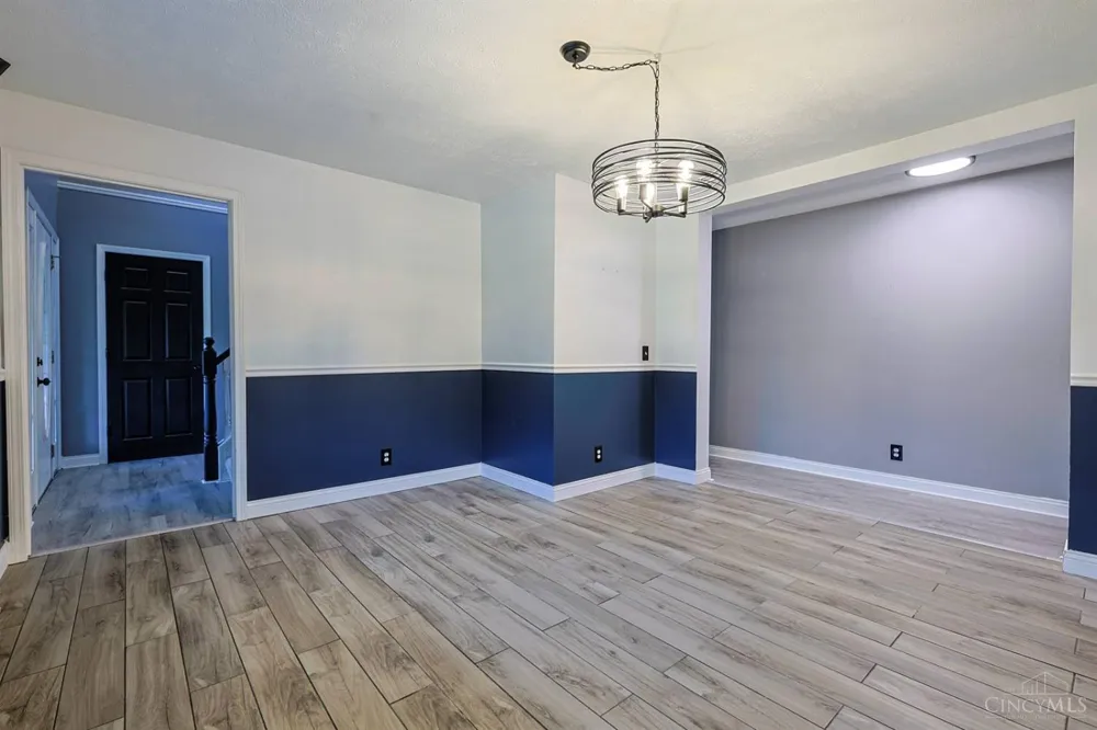 6233 Fay Court Miami, OH 45140