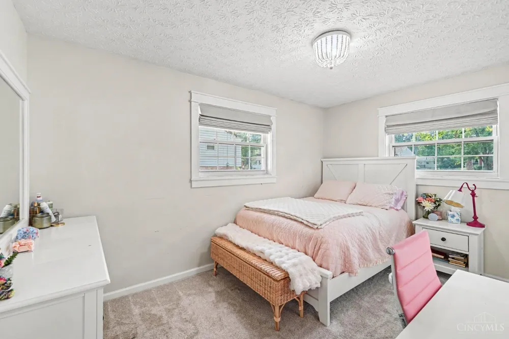 260 Sinclair Court Loveland, OH 45140