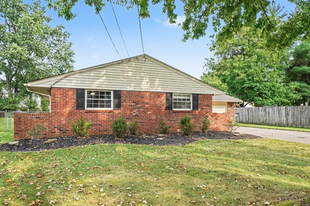 260 Sinclair Court Loveland, OH 45140
